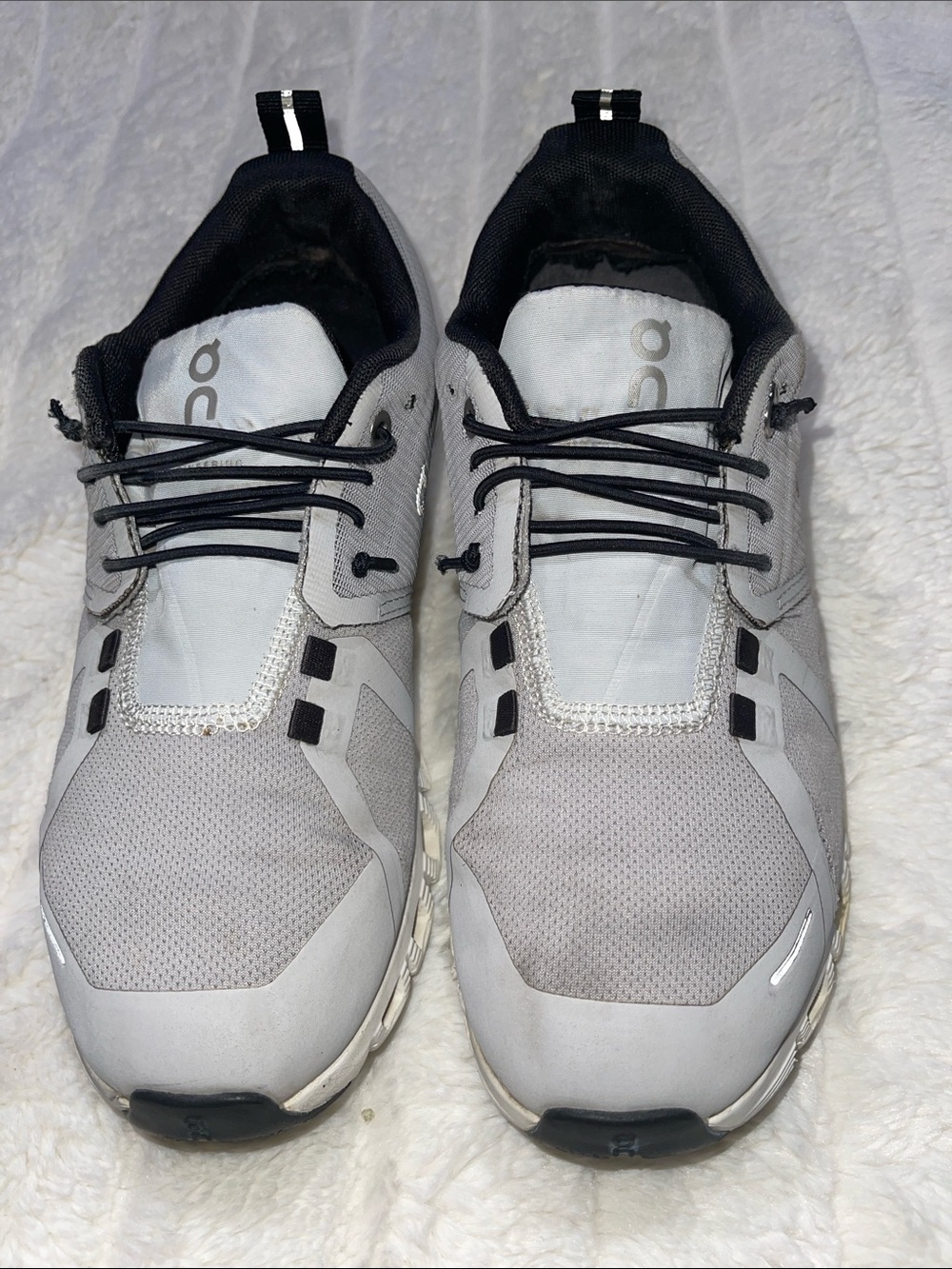 On Cloud Running Shoes